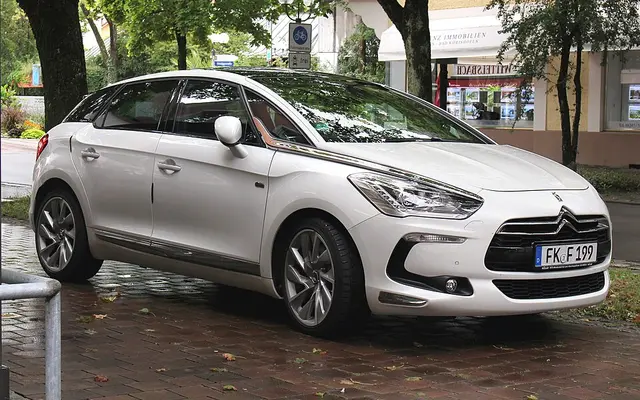 Citroën DS5