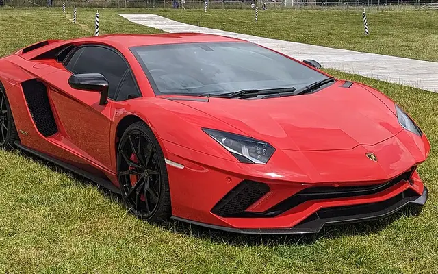 Lamborghini Aventador
