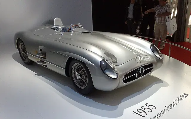 Mercedes-Benz 300 SLR