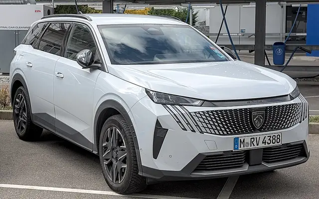Peugeot 5008