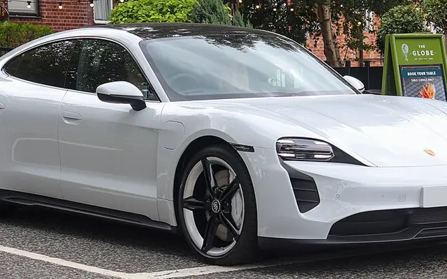 Porsche Taycan